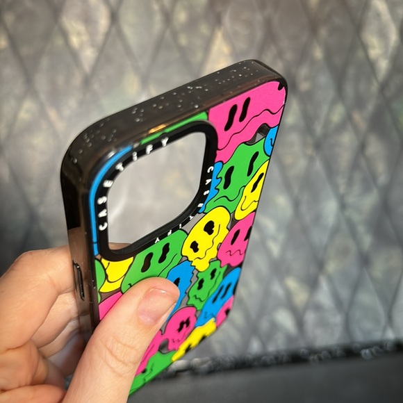 Coachella Casetify IPhone 13 Pro Smiley Stickermania - Picture 4 of 5